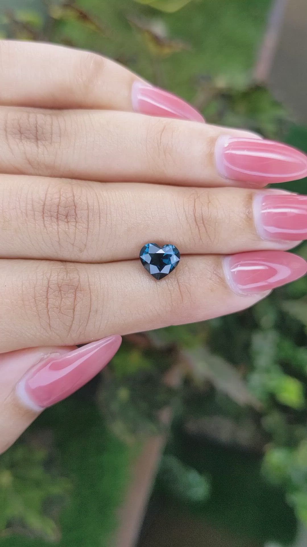 1.79 Ct. Spinel from Ceylon (Sri Lanka) Size Video