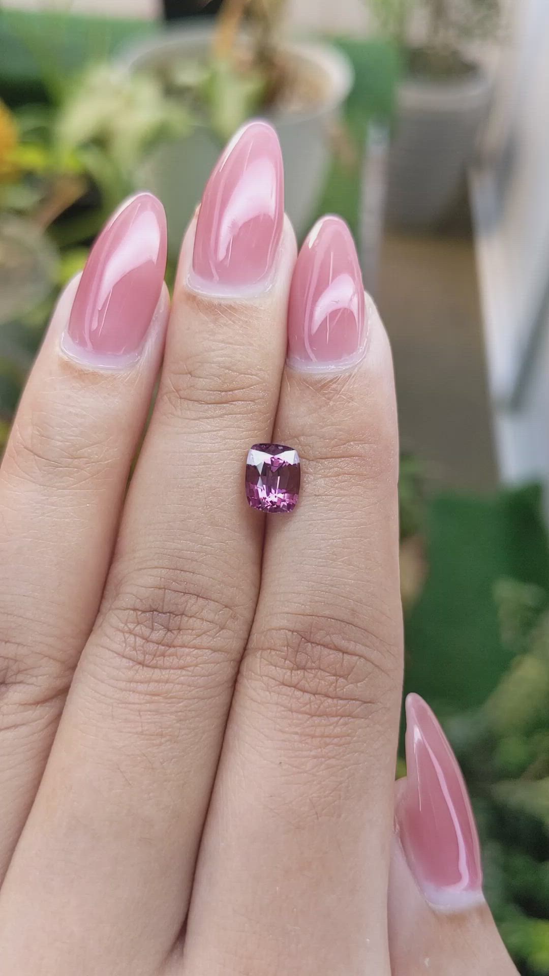 1.65 Ct. Spinel from Ceylon (Sri Lanka) Size Video