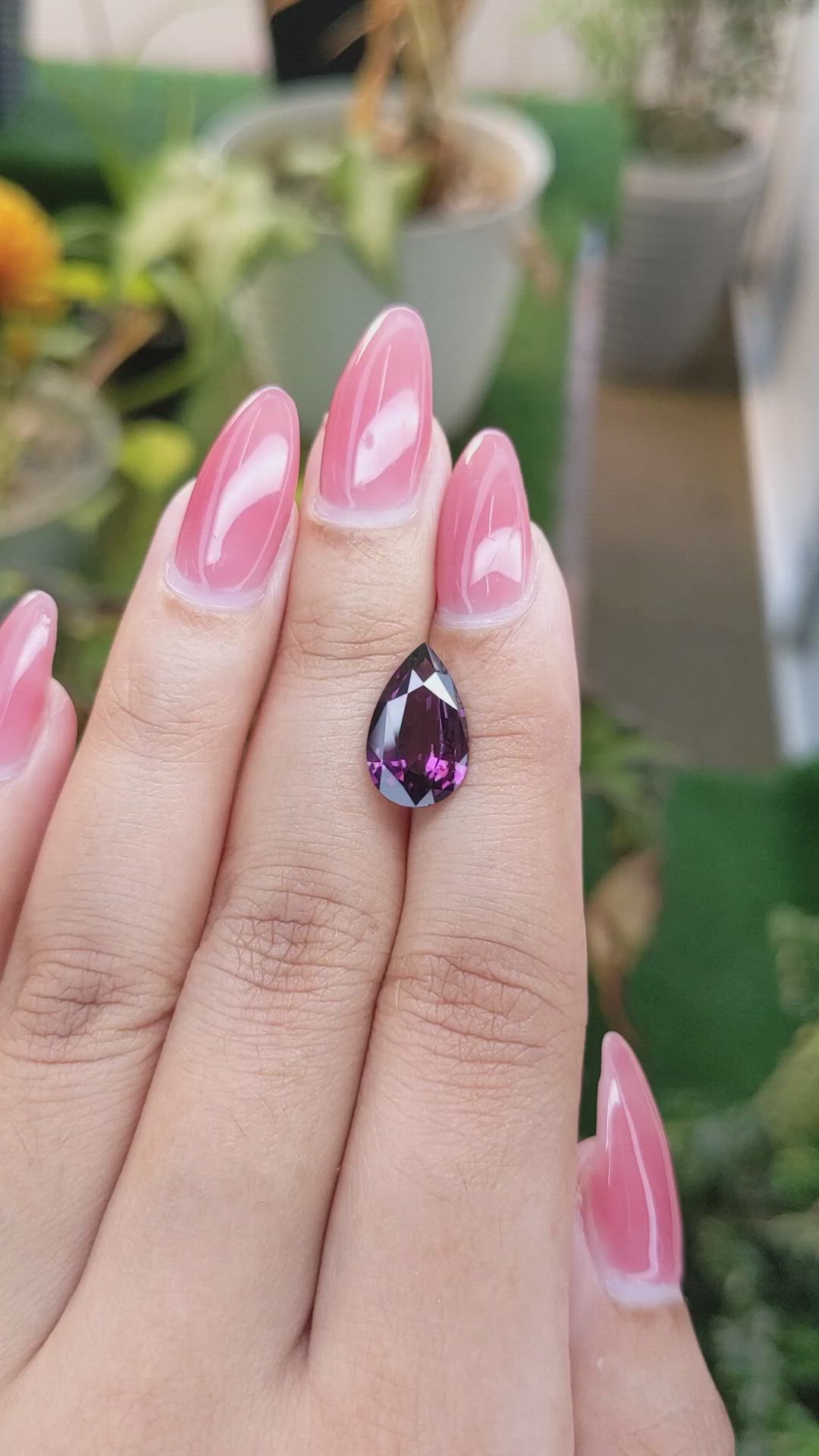 3.85 Ct. Spinel from Ceylon (Sri Lanka) Size Video