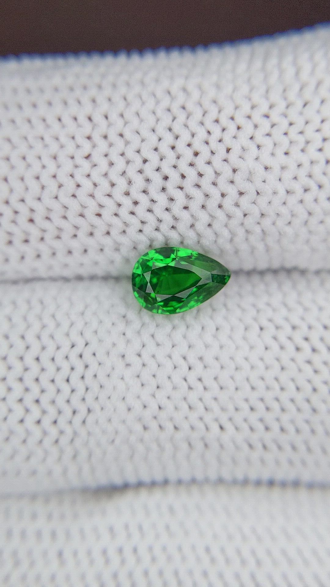 1.09 Ct. Tsavorite Garnet from Tanzania Size Video