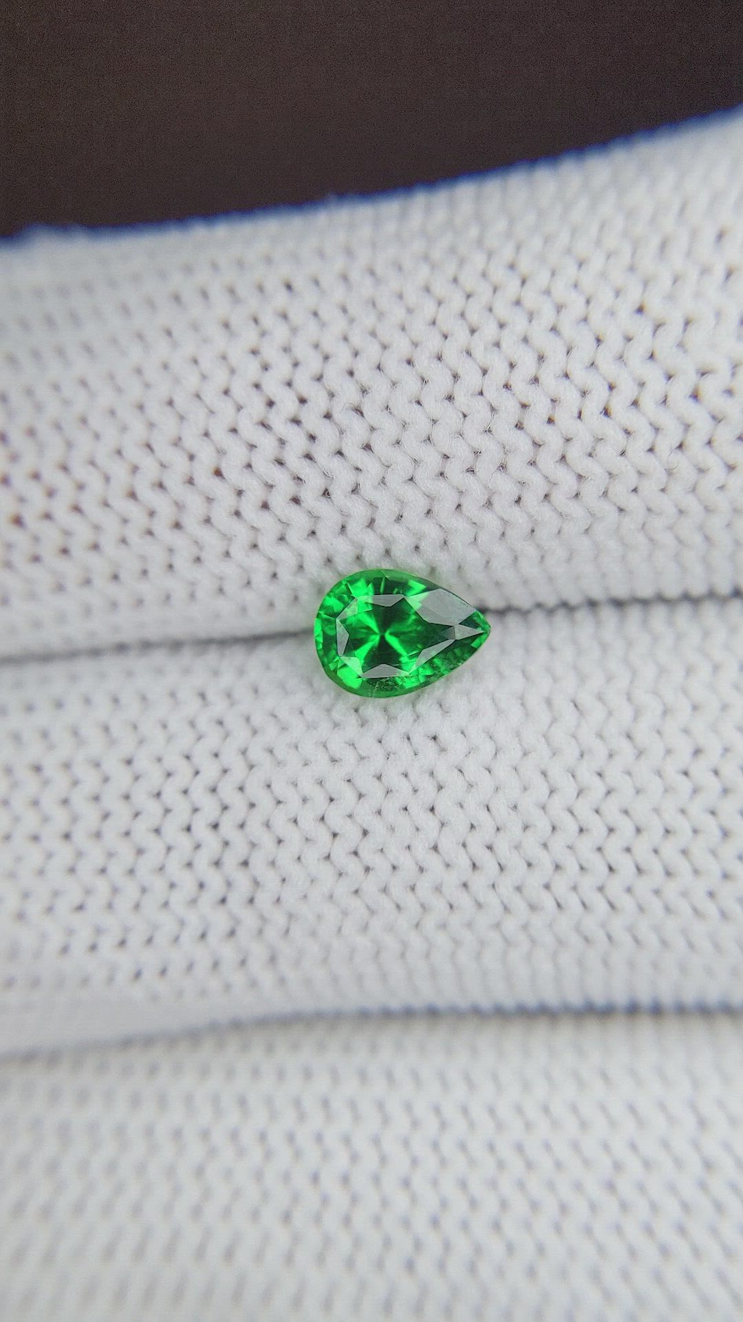 0.93 Ct. Tsavorite Garnet from Tanzania Size Video