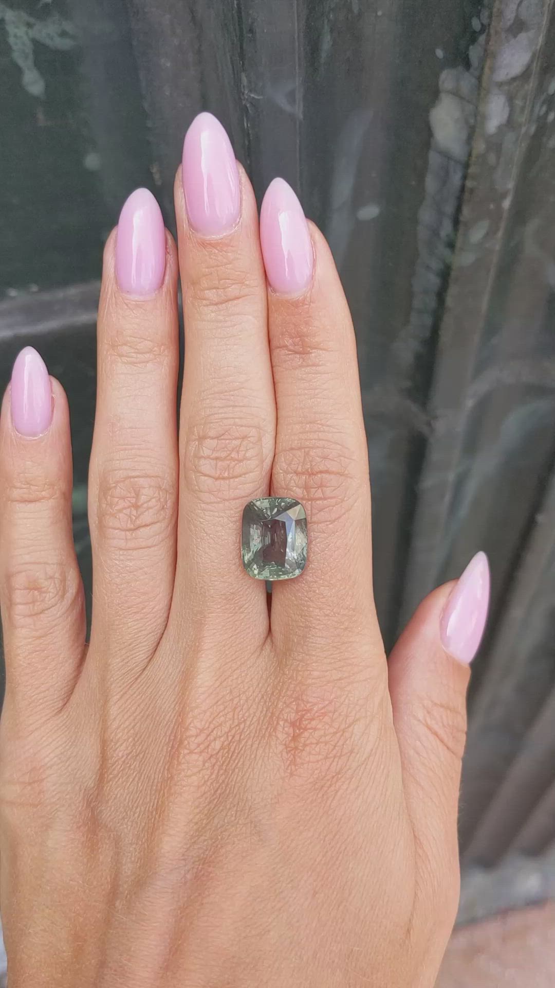 10.09 Ct. Alexandrite from Russia Size Video