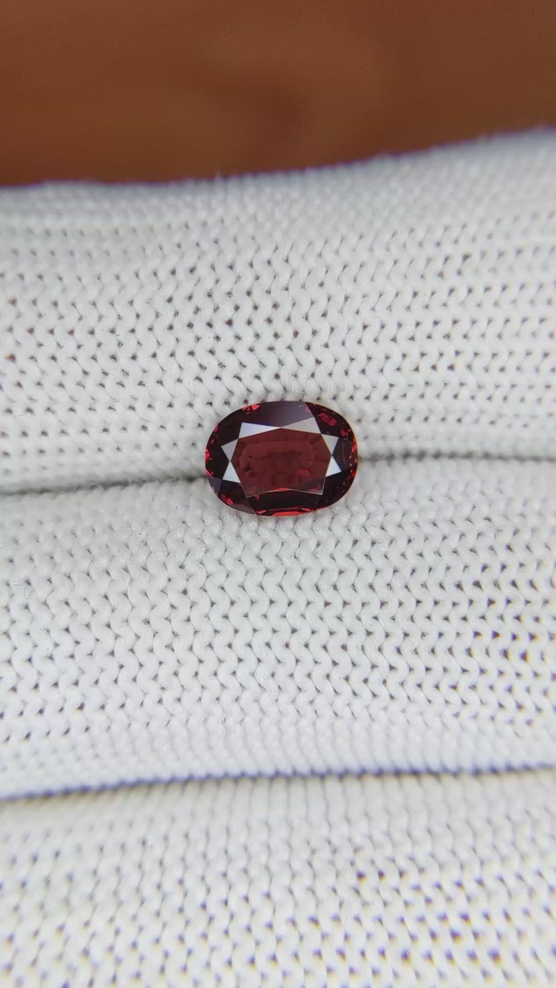 1.53 Ct. Almandine Garnet from Ceylon (Sri Lanka) Size Video