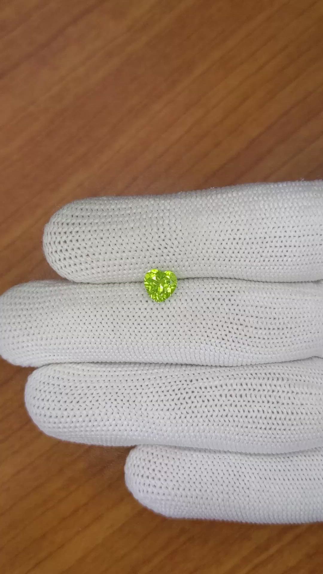 0.95 Ct. Peridot from Pakistan Size Video
