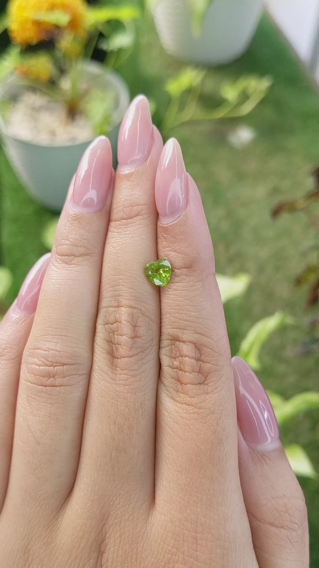 0.95 Ct. Peridot from Pakistan Size Video