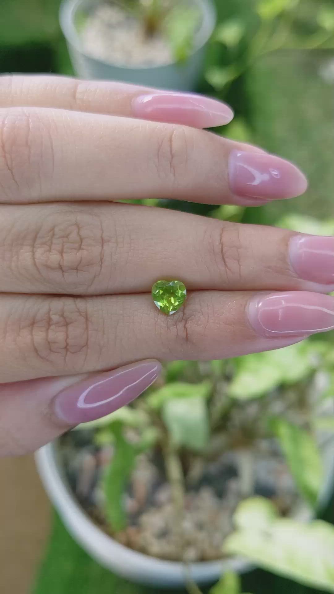 0.95 Ct. Peridot from Pakistan Size Video