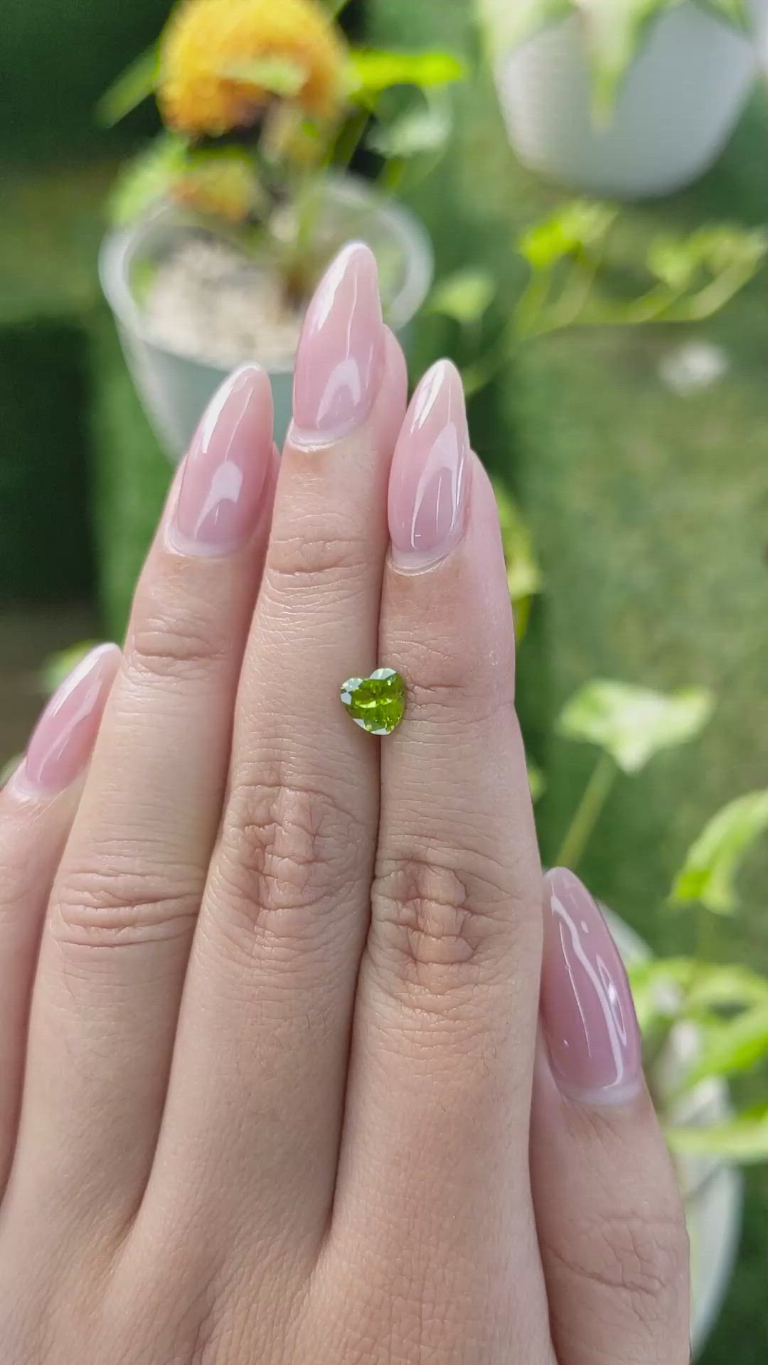 0.94 Ct. Peridot from Pakistan Size Video