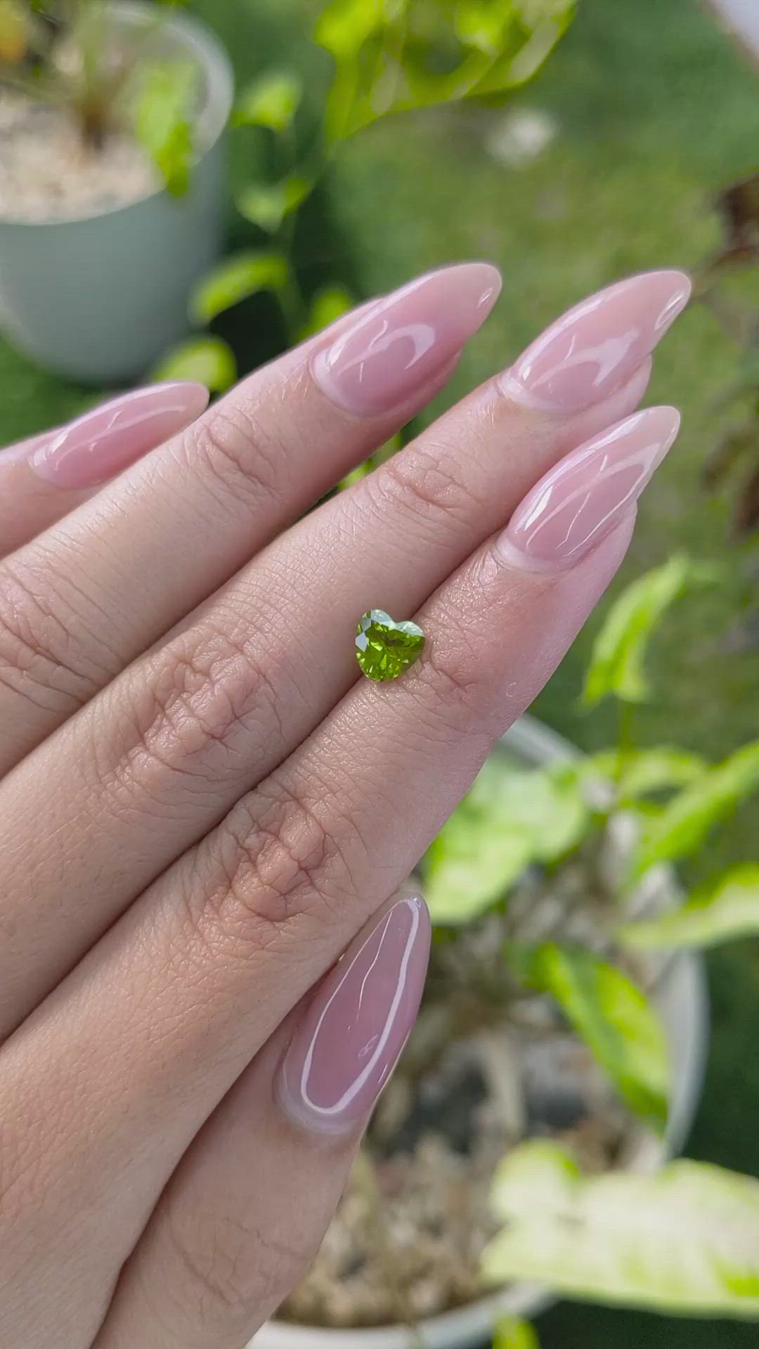 0.94 Ct. Peridot from Pakistan Size Video
