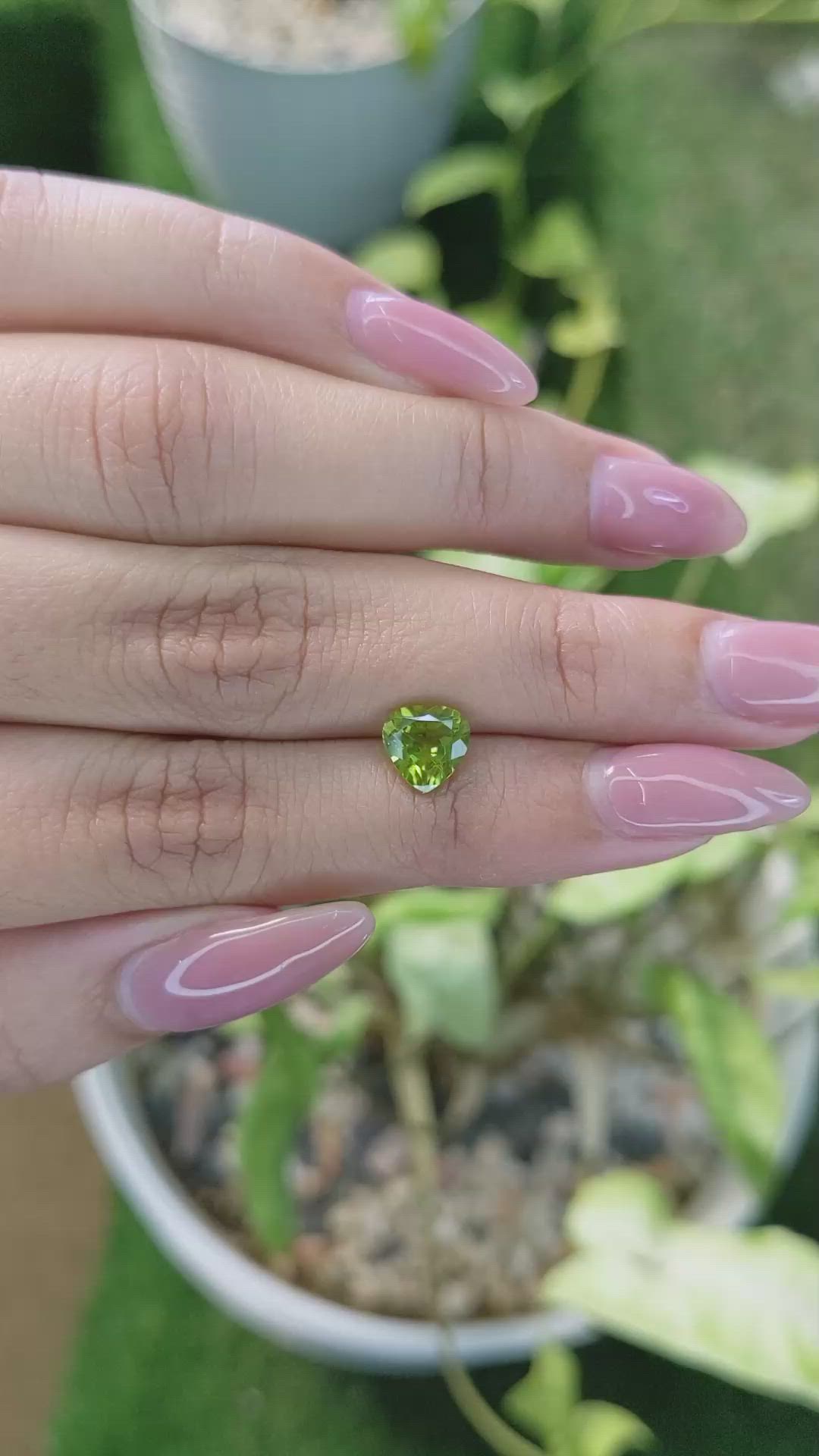 1.38 Ct. Peridot from Pakistan Size Video