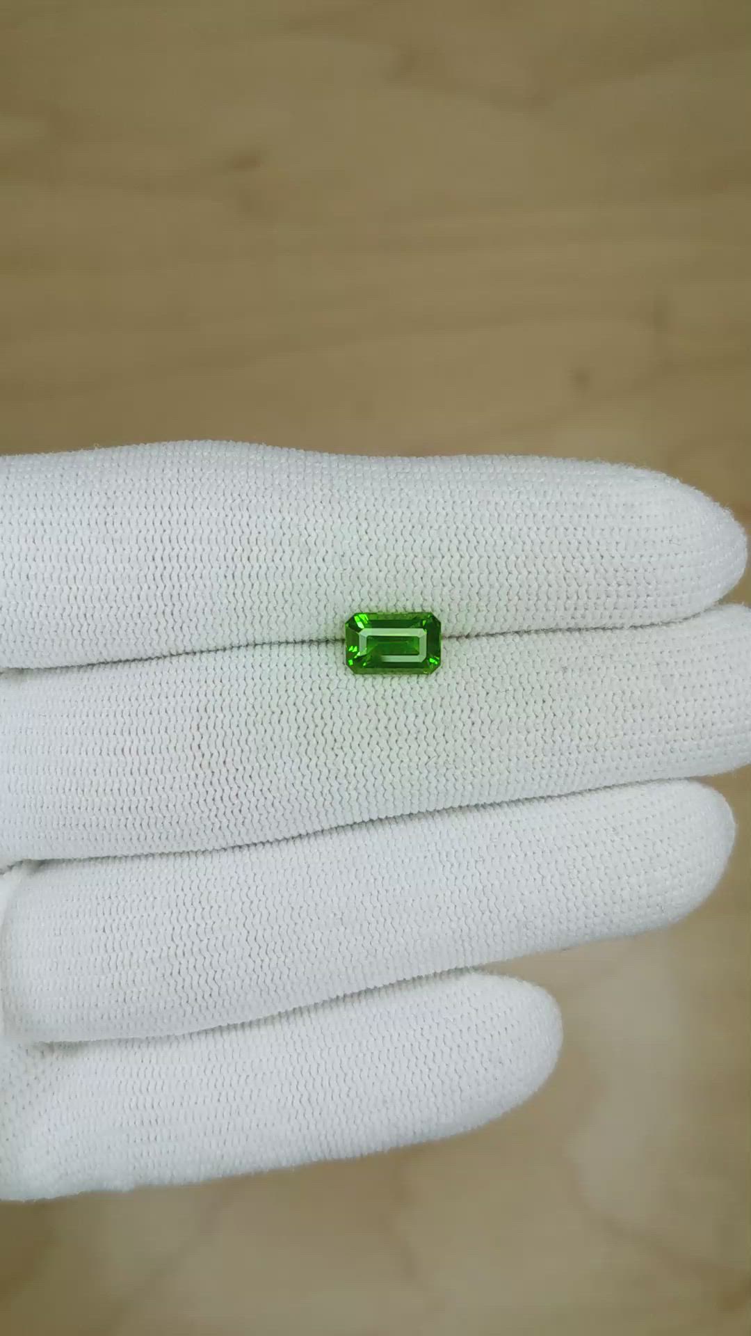 1.58 Ct. Tsavorite Garnet from Madagascar Size Video