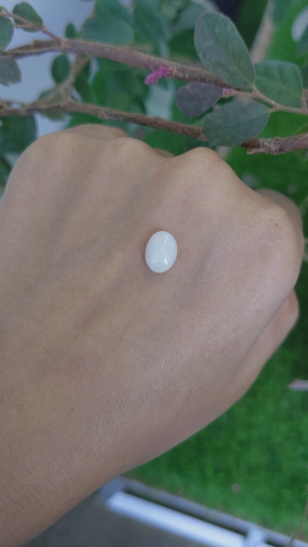 1.18 Ct. Cabochon White Opal from Australia Size Video