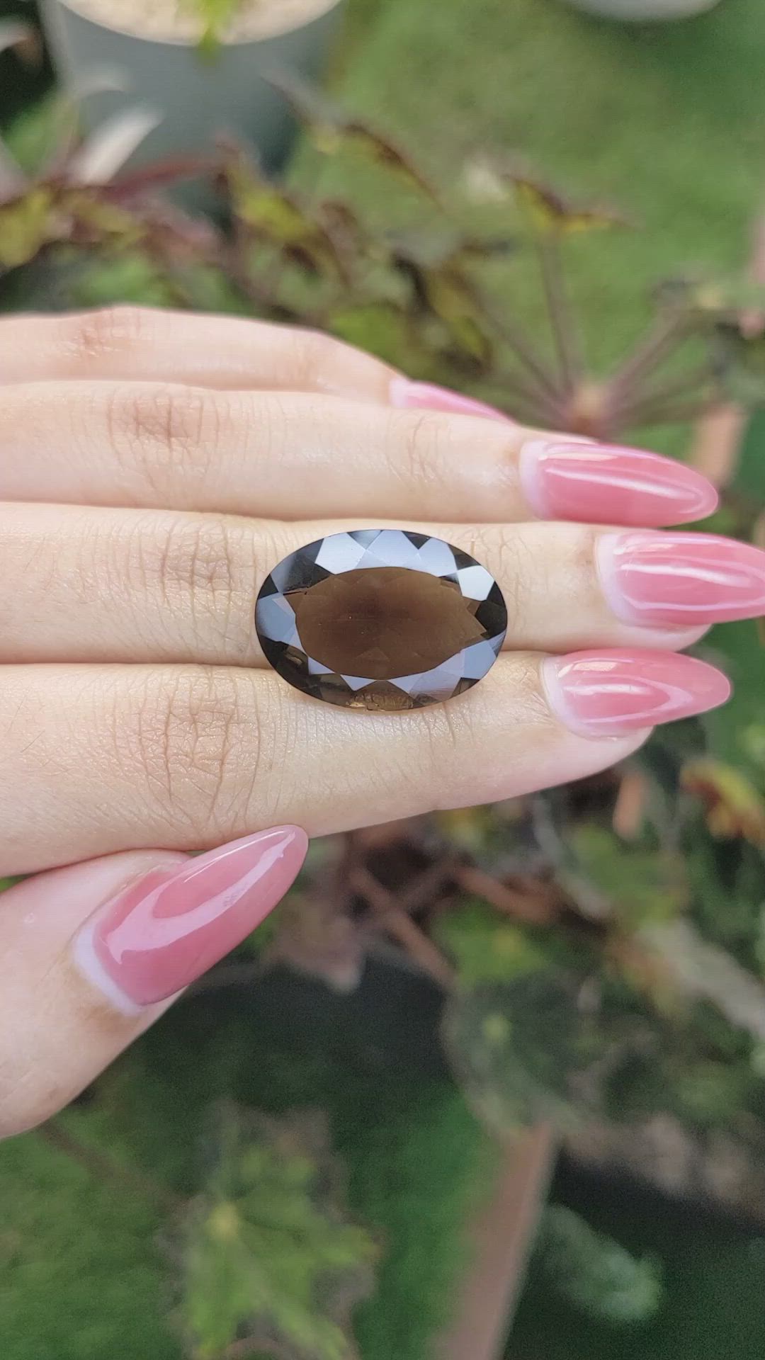 15.40 Ct. Smokey Quartz from Ceylon (Sri Lanka) Size Video