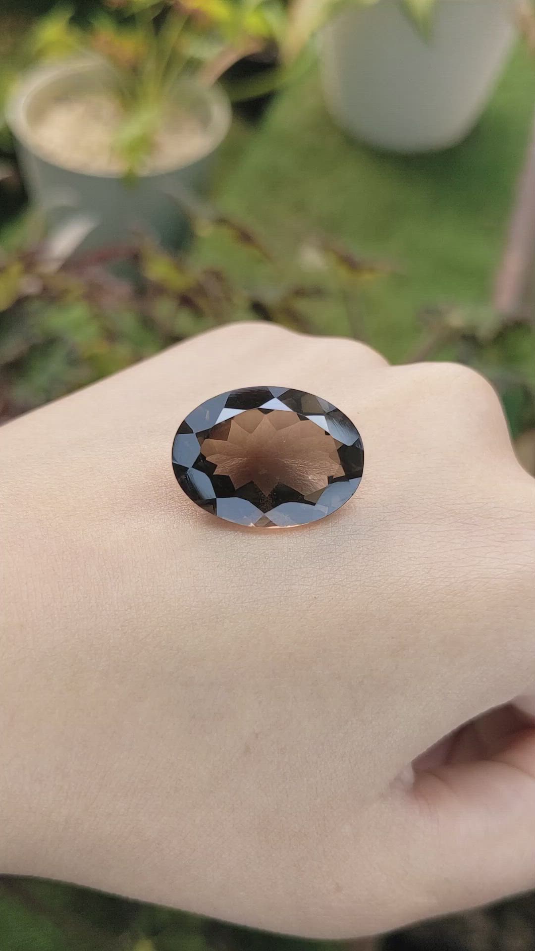 19.71 Ct. Smokey Quartz from Ceylon (Sri Lanka) Size Video