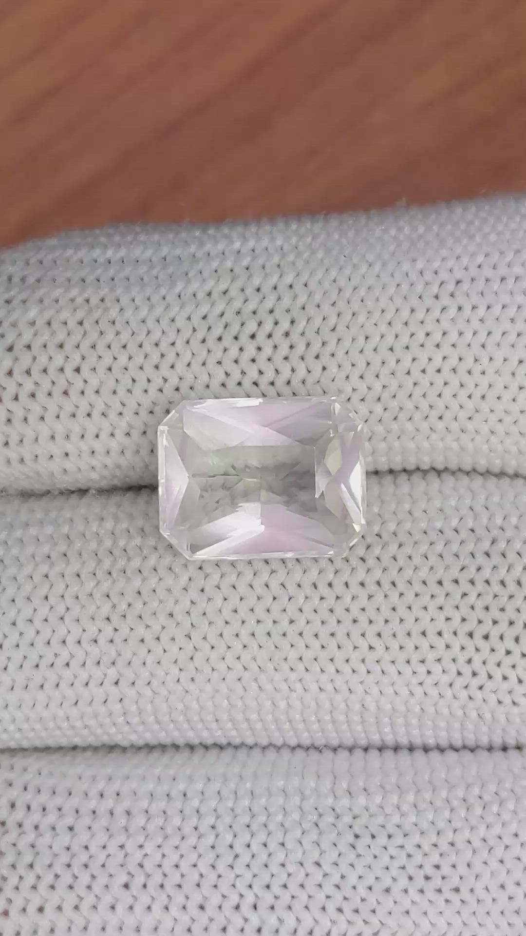4.86 Ct. Rose Quartz from Ceylon (Sri Lanka) Size Video