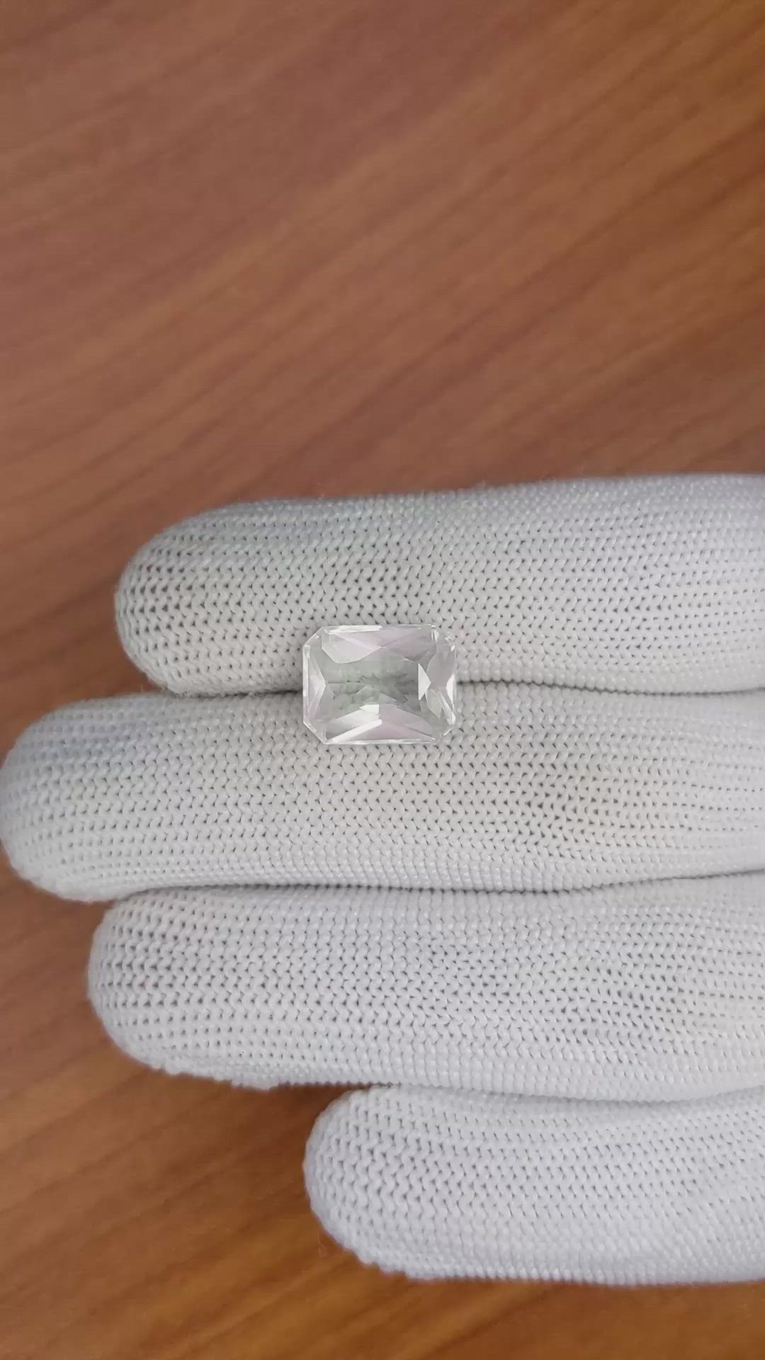 4.86 Ct. Rose Quartz from Ceylon (Sri Lanka) Size Video