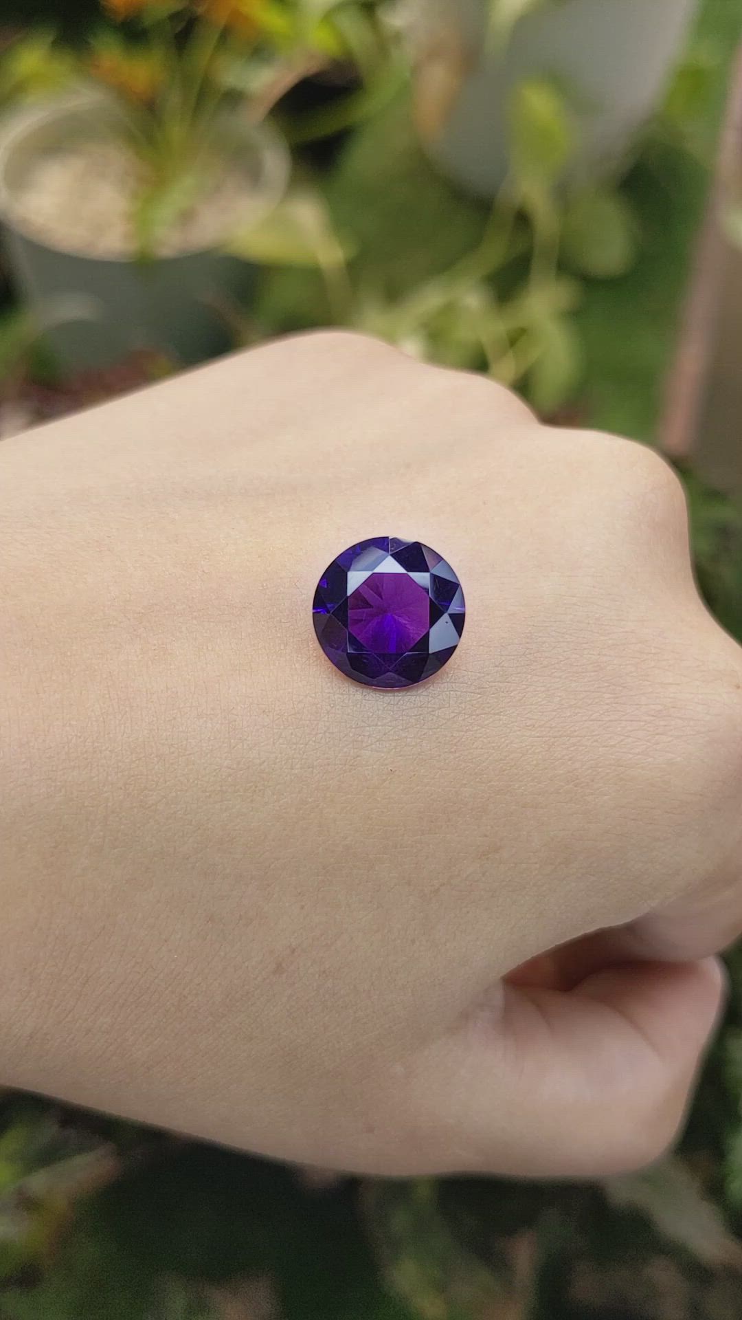 5.34 Ct. Amethyst from Ceylon (Sri Lanka) Size Video