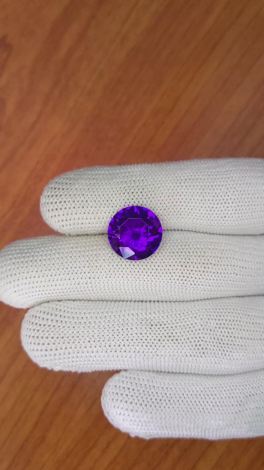 5.34 Ct. Amethyst from Ceylon (Sri Lanka) Size Video