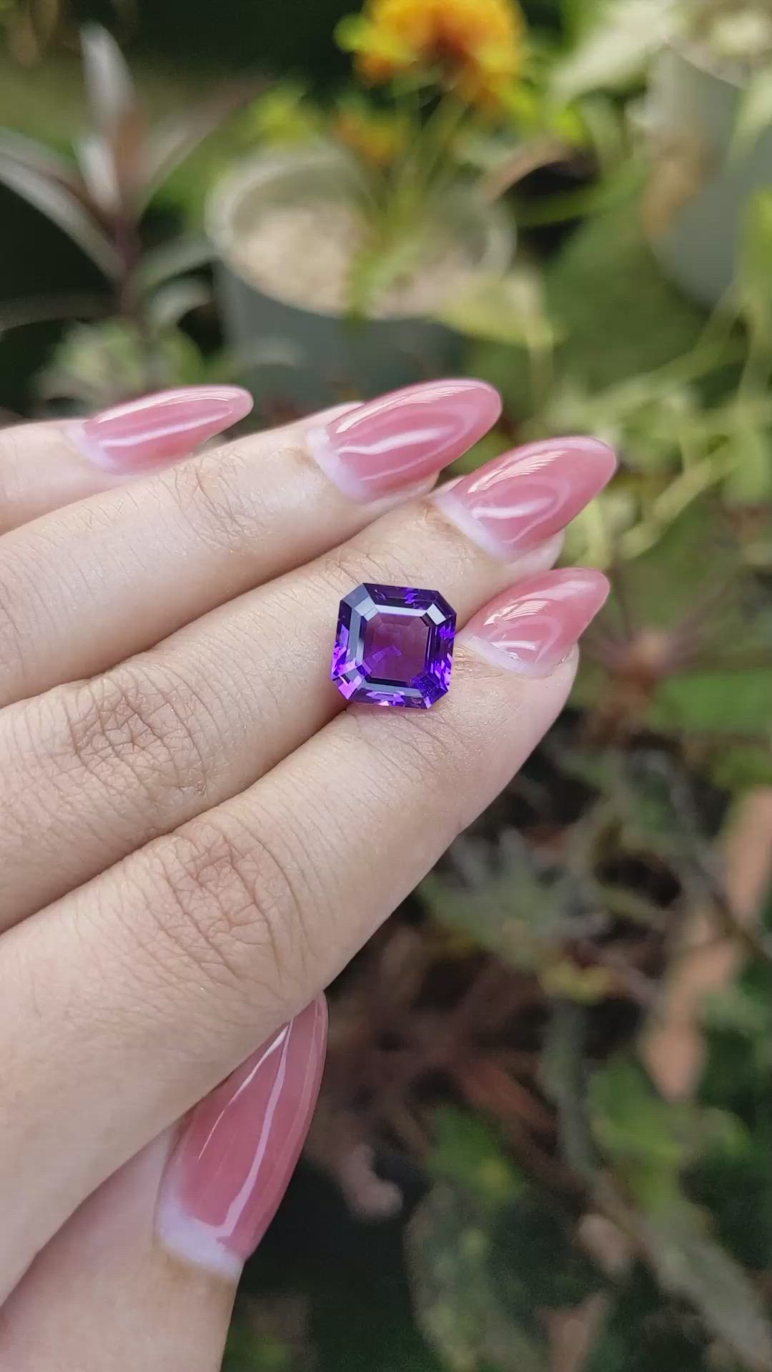4.08 Ct. Amethyst from Ceylon (Sri Lanka) Size Video