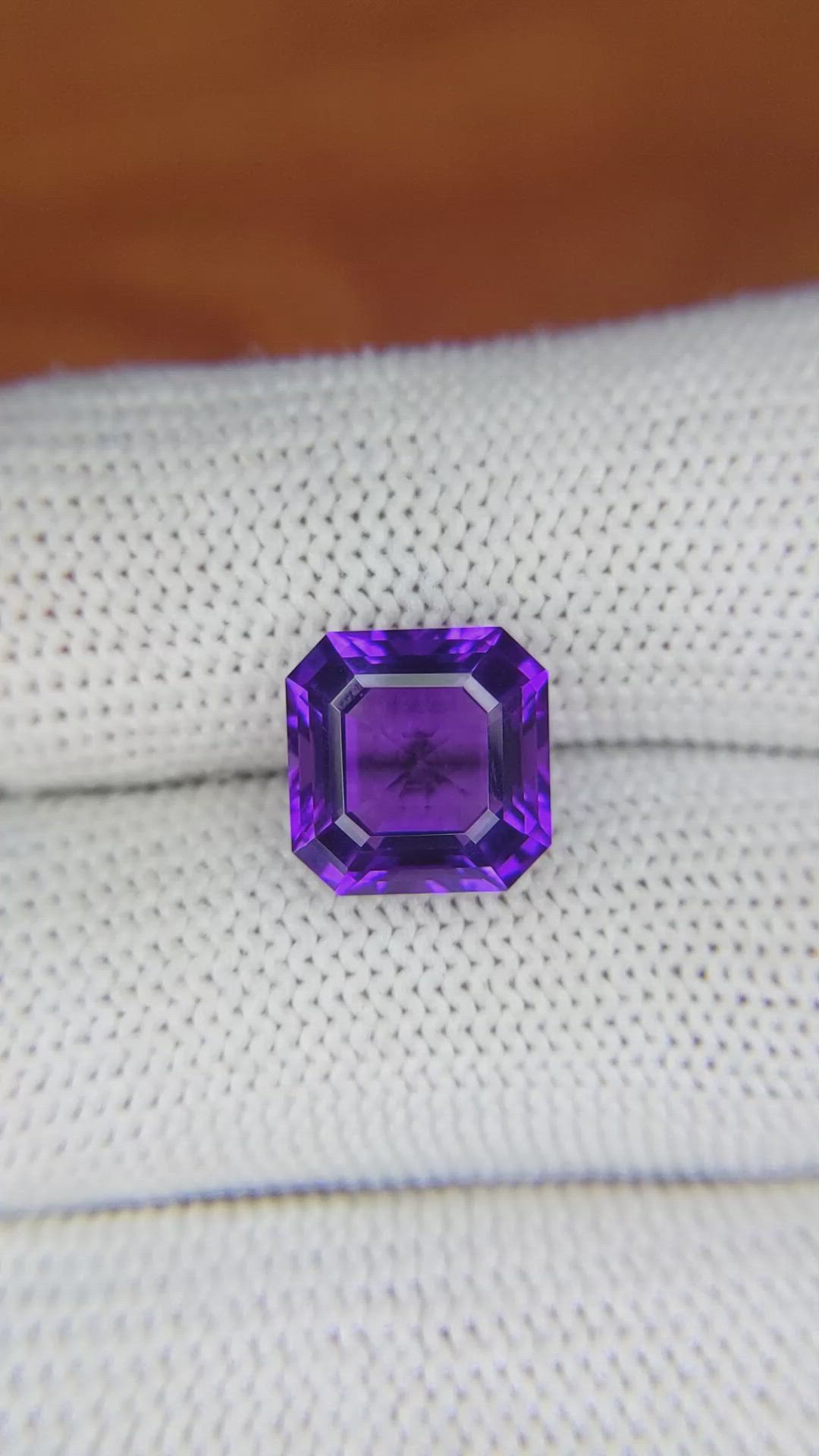 4.08 Ct. Amethyst from Ceylon (Sri Lanka) Size Video