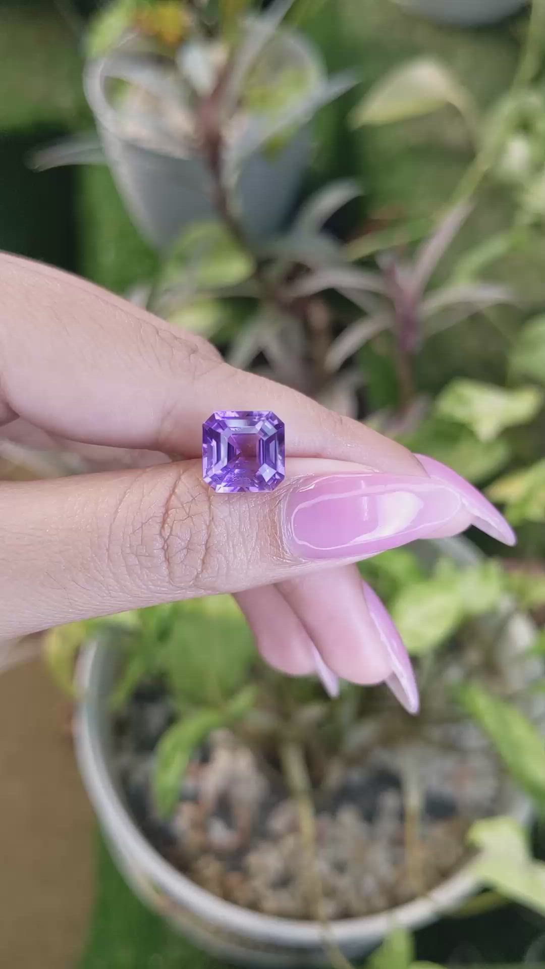 4.70 Ct. Amethyst from Ceylon (Sri Lanka) Size Video