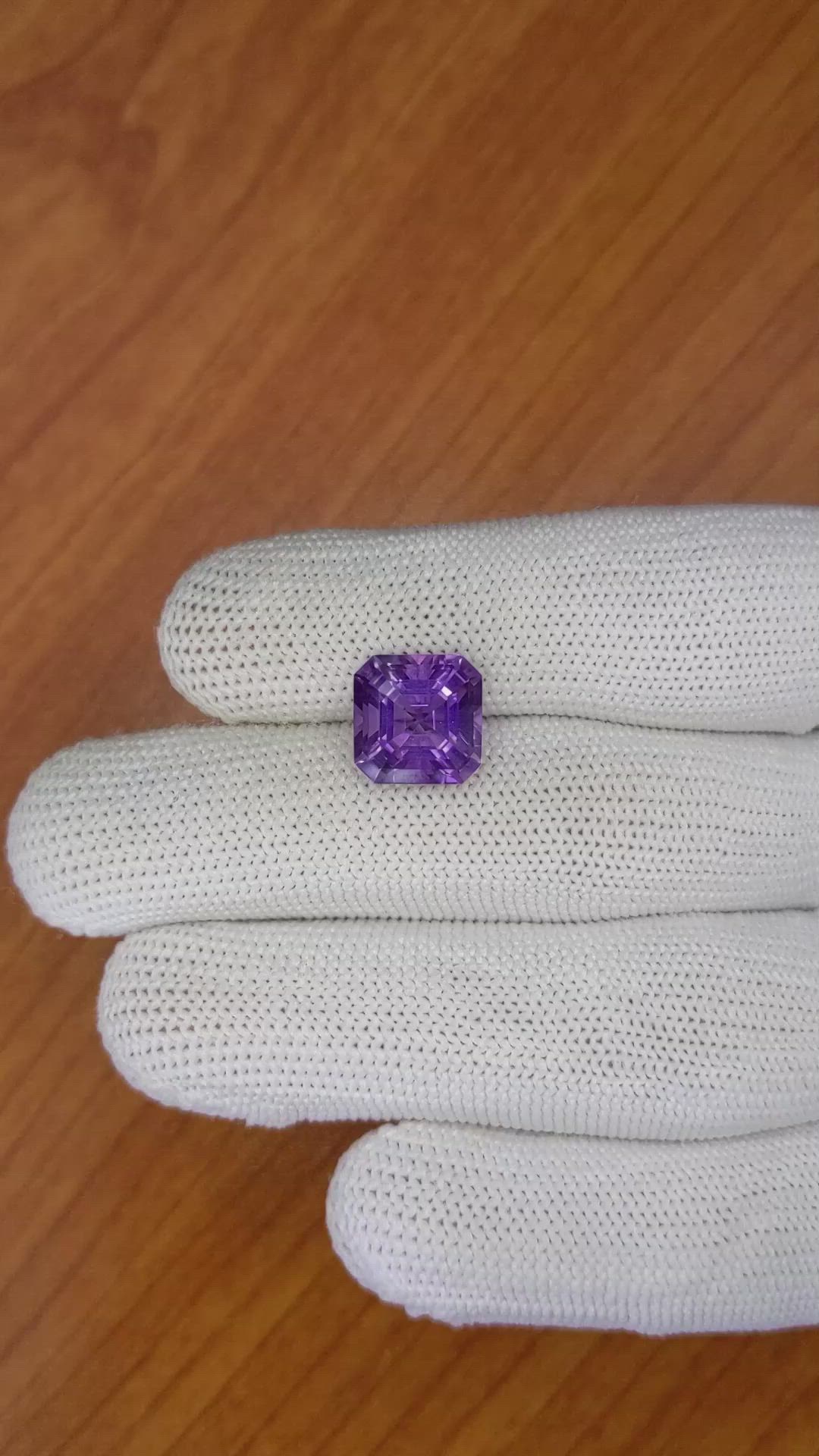 5.13 Ct. Amethyst from Ceylon (Sri Lanka) Size Video