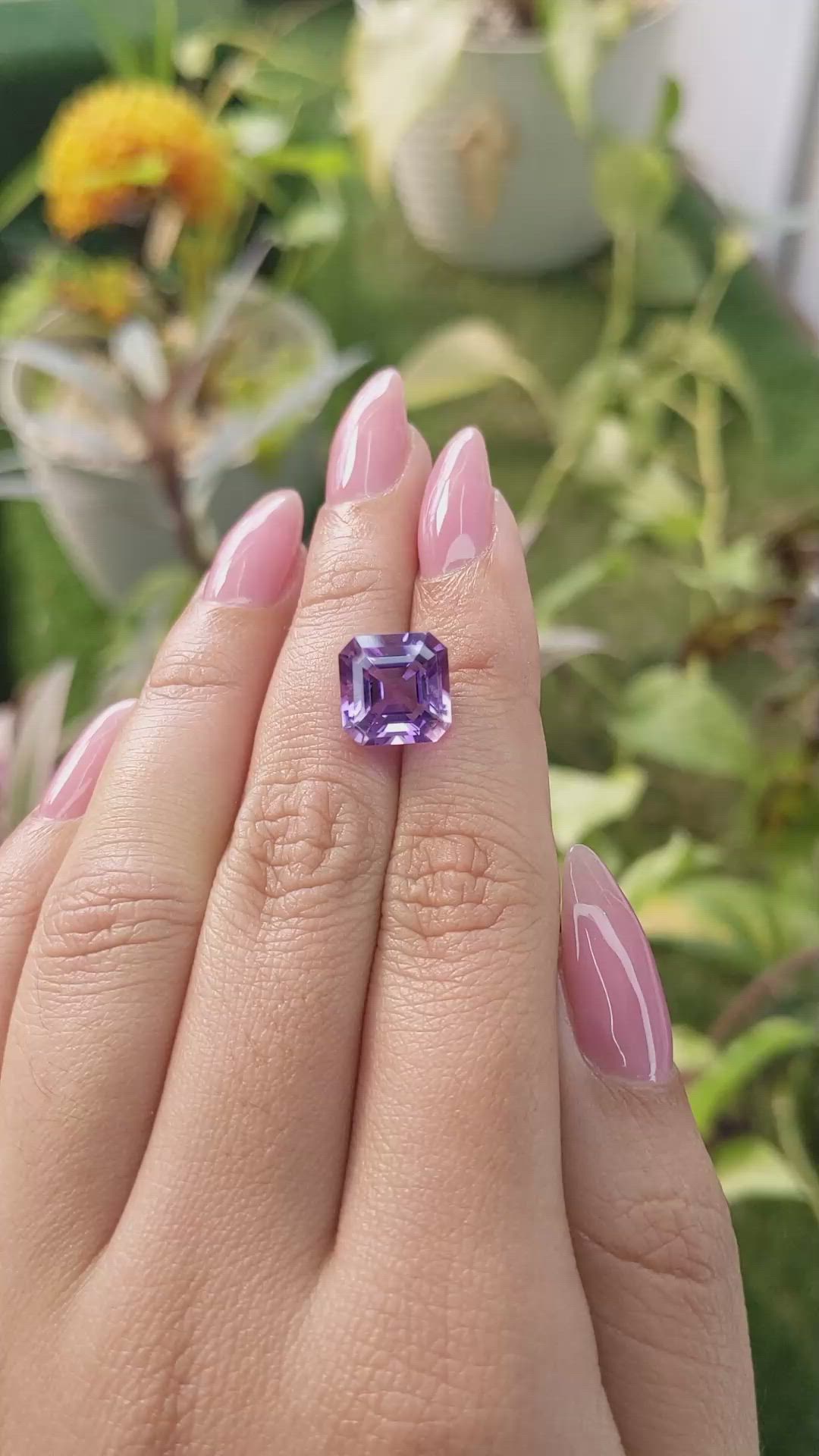 5.13 Ct. Amethyst from Ceylon (Sri Lanka) Size Video