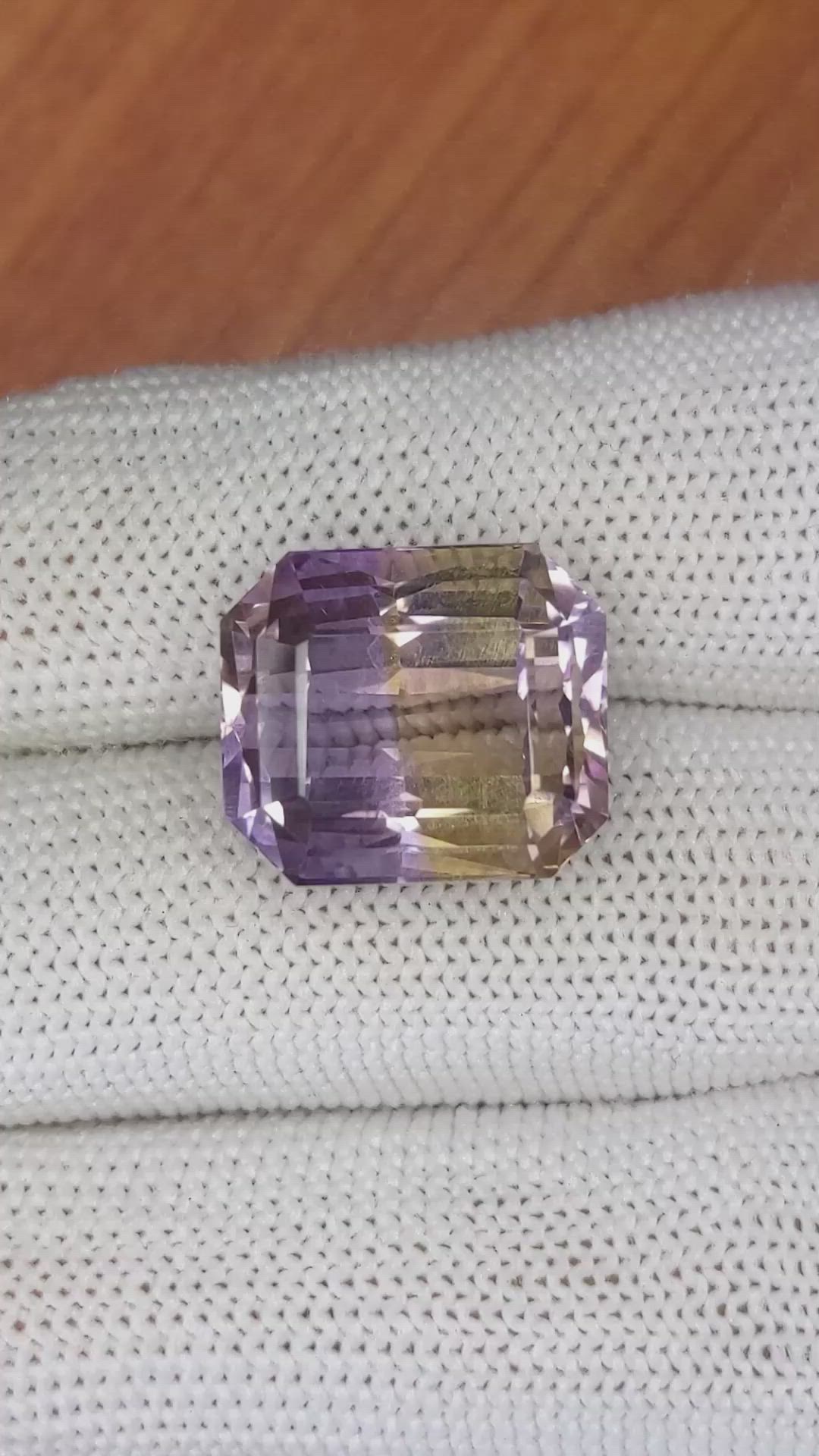 16.76 Ct. Ametrine from Ceylon (Sri Lanka) Size Video