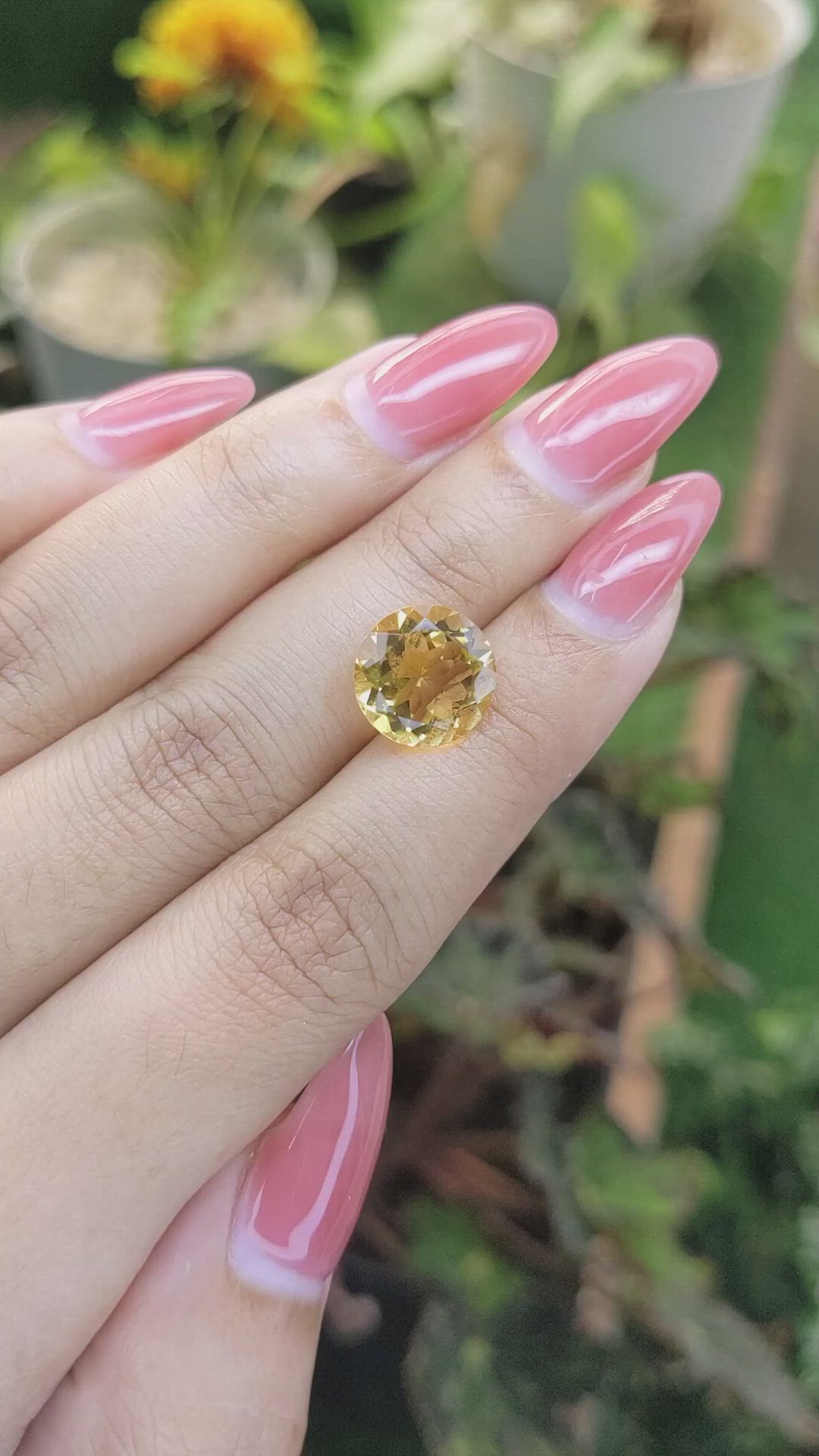 4.27 Ct. Citrine from Ceylon (Sri Lanka) Size Video