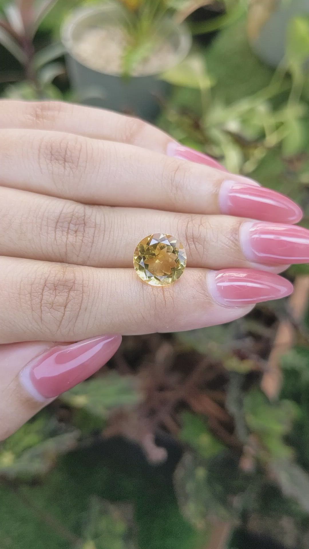 4.27 Ct. Citrine from Ceylon (Sri Lanka) Size Video