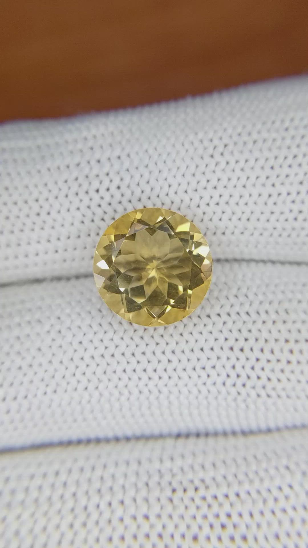 4.27 Ct. Citrine from Ceylon (Sri Lanka) Size Video