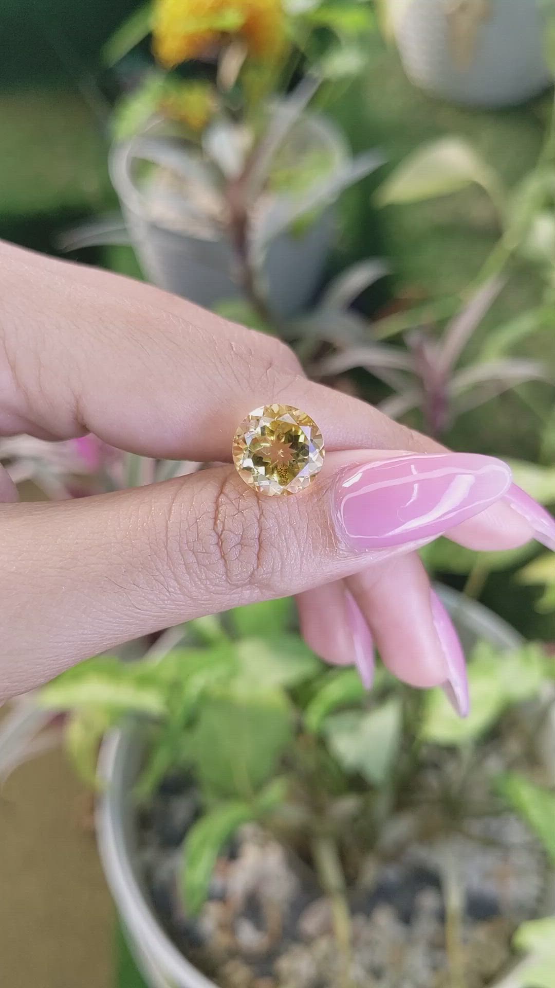 5.01 Ct. Citrine from Ceylon (Sri Lanka) Size Video