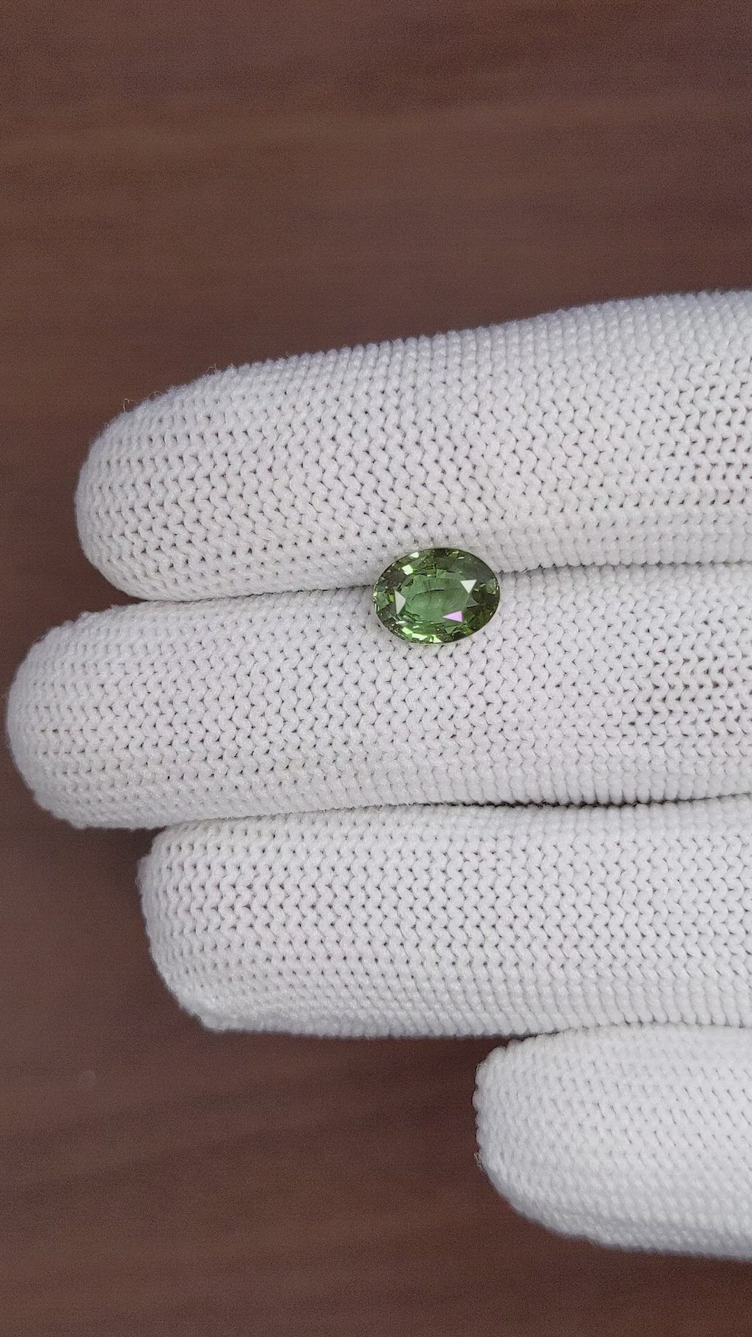 2.09 Ct. Alexandrite from Ceylon (Sri Lanka) Size Video