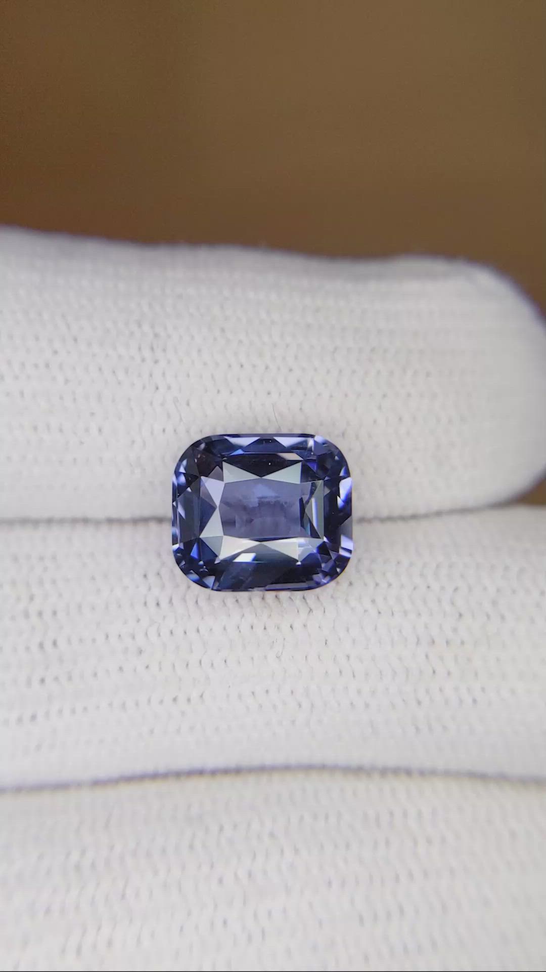 4.06 Ct. Spinel from Ceylon (Sri Lanka) Size Video