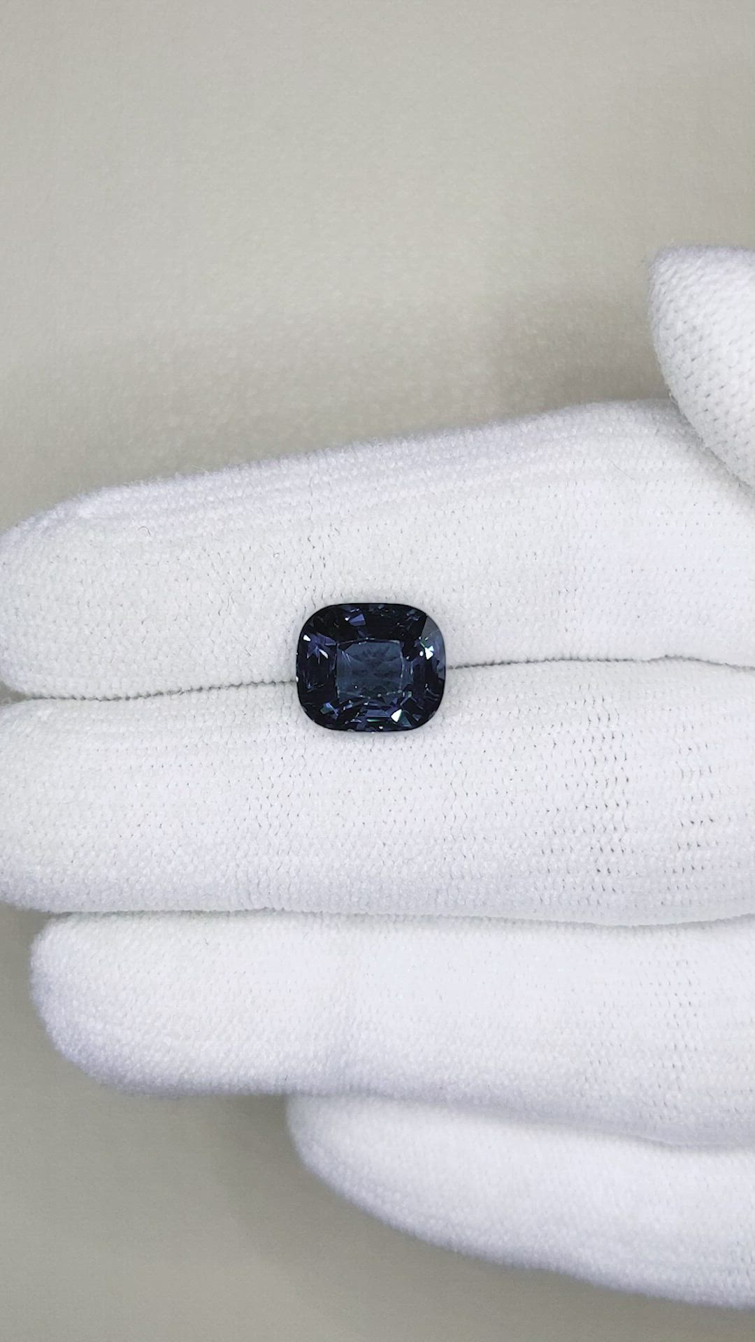 4.01 Ct. Spinel from Burma (Myanmar) Size Video