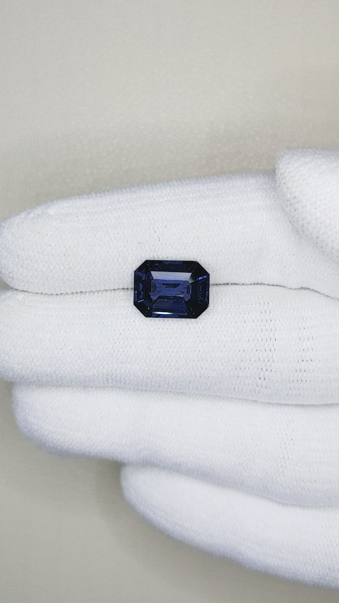 4.00 Ct. Spinel from Burma (Myanmar) Size Video