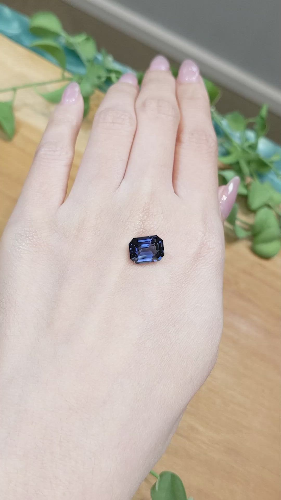 4.00 Ct. Spinel from Burma (Myanmar) Size Video