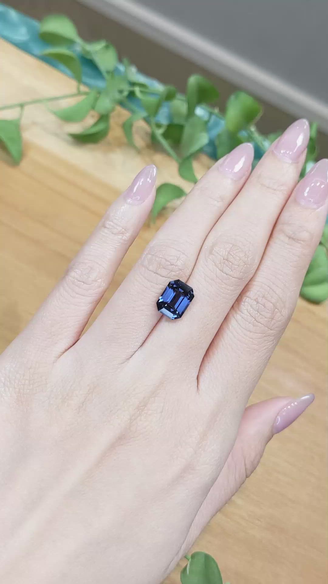 4.00 Ct. Spinel from Burma (Myanmar) Size Video