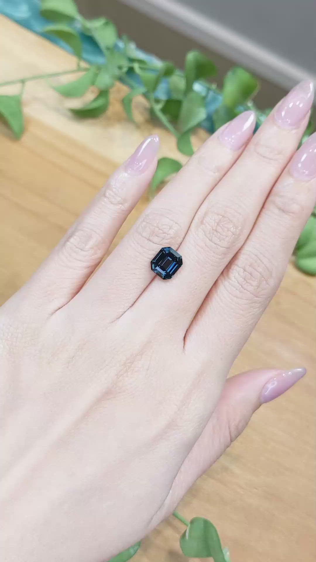 3.13 Ct. Spinel from Burma (Myanmar) Size Video