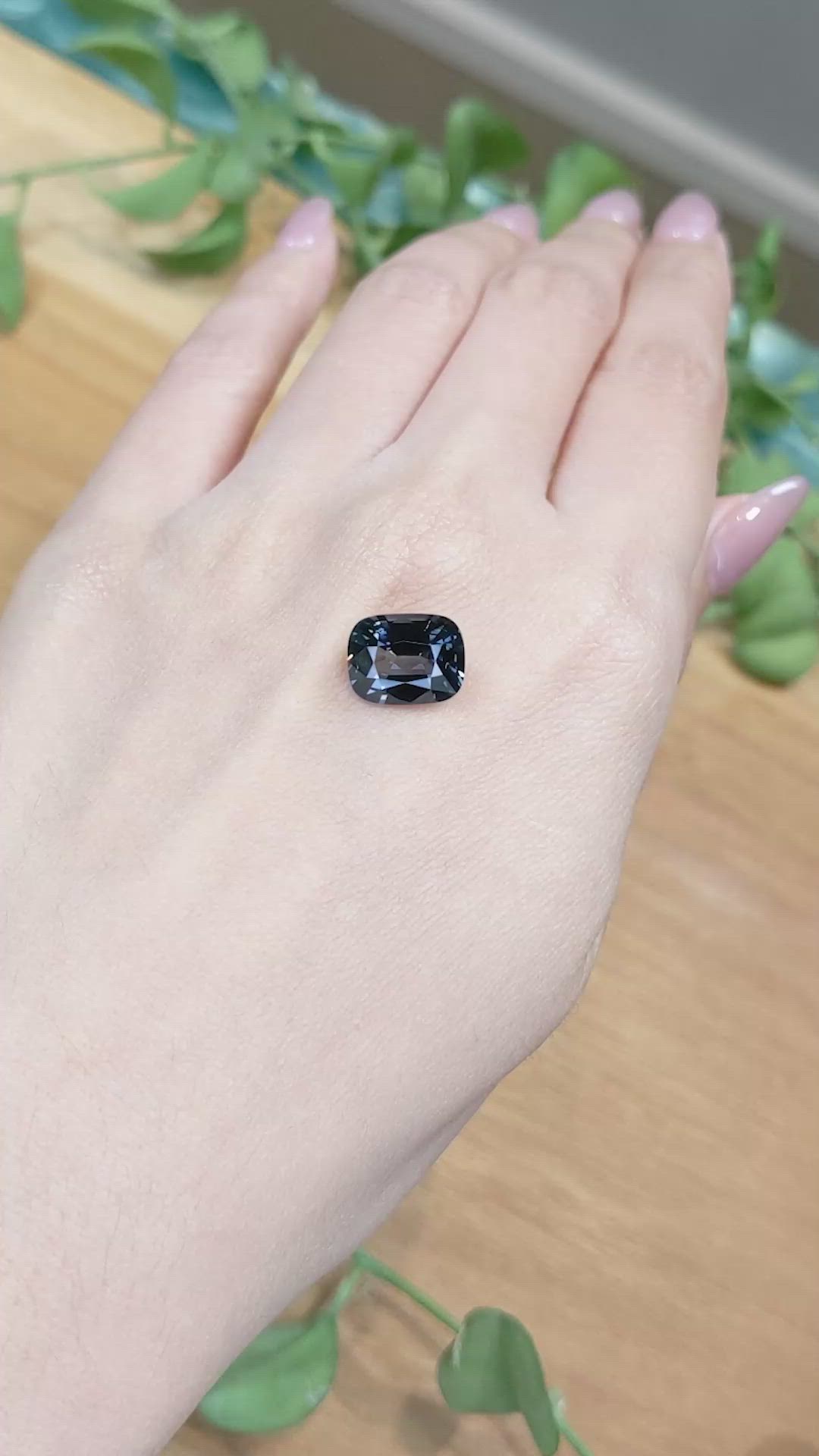 4.94 Ct. Spinel from Burma (Myanmar) Size Video