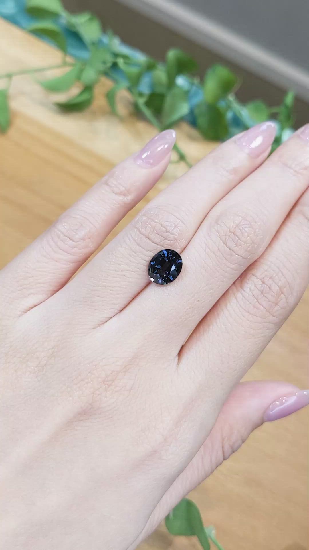 2.83 Ct. Spinel from Burma (Myanmar) Size Video