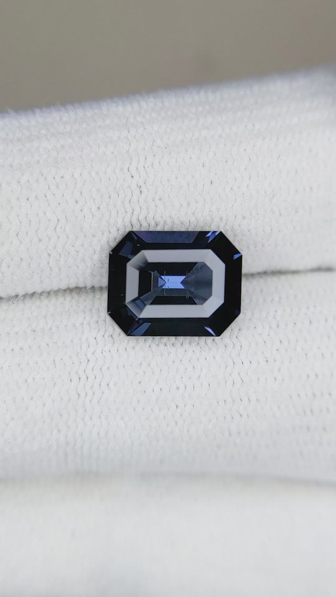 3.26 Ct. Spinel from Burma (Myanmar) Size Video