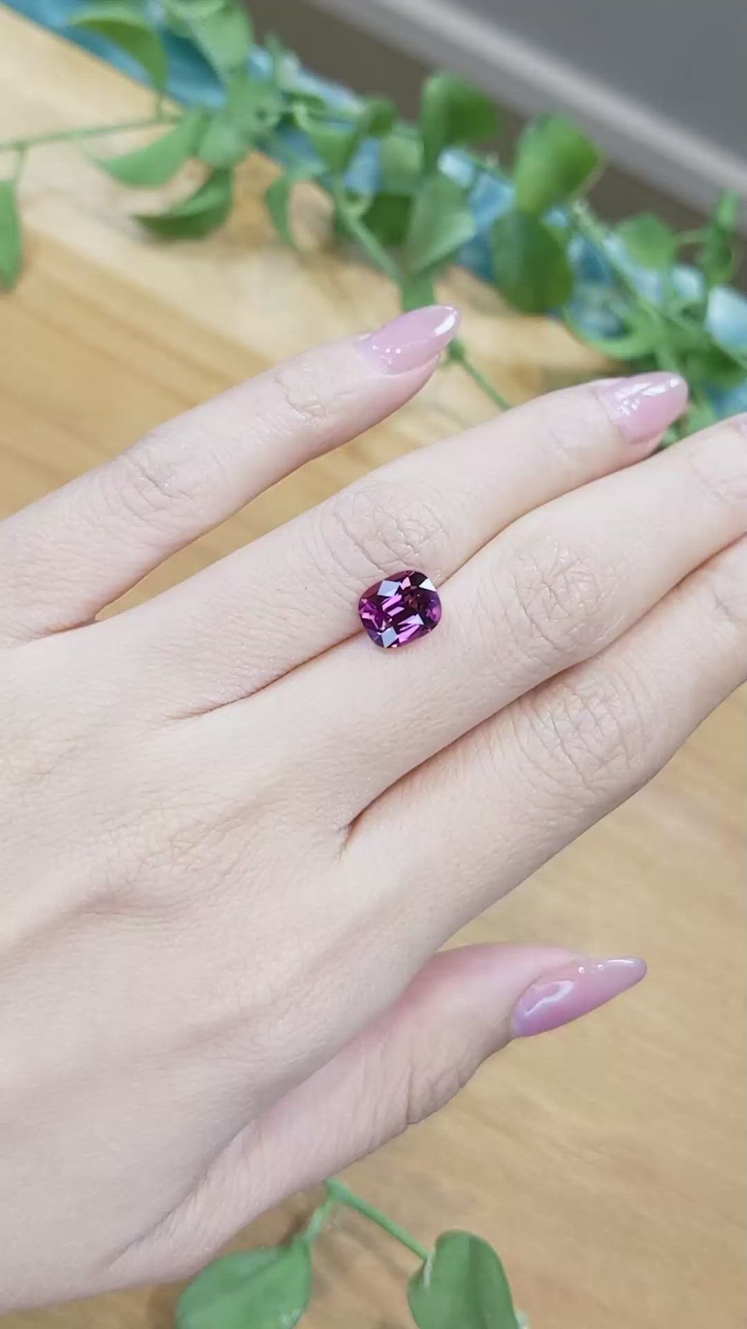 2.60 Ct. Spinel from Burma (Myanmar) Size Video