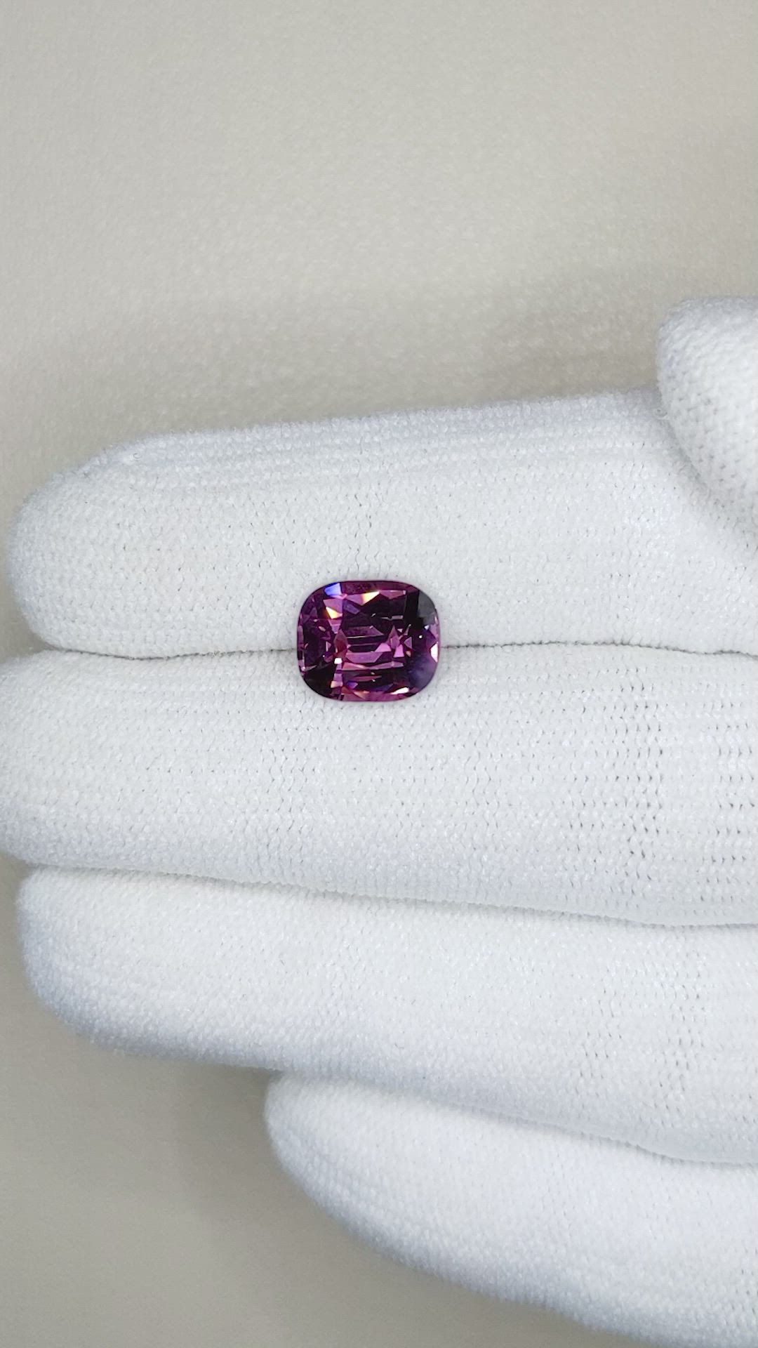 2.60 Ct. Spinel from Burma (Myanmar) Size Video