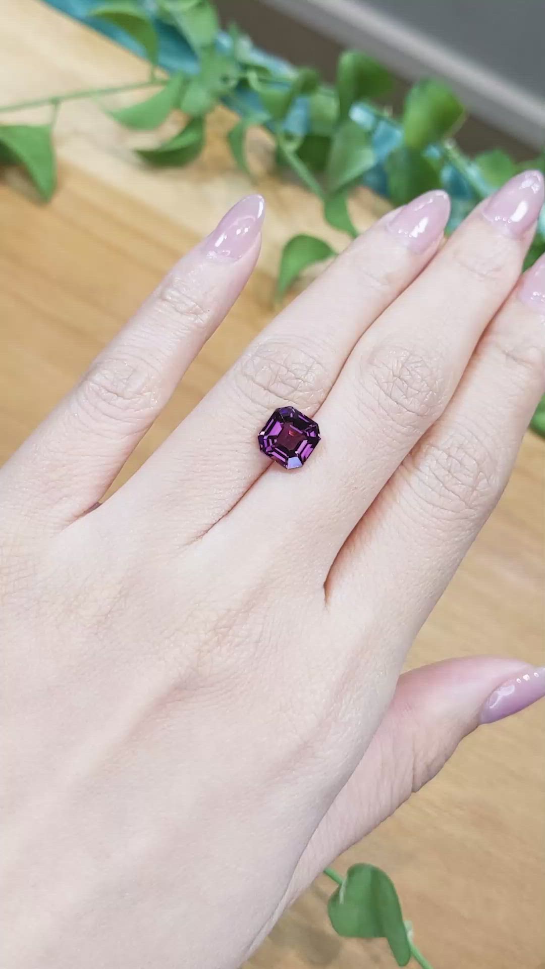 3.14 Ct. Spinel from Burma (Myanmar) Size Video