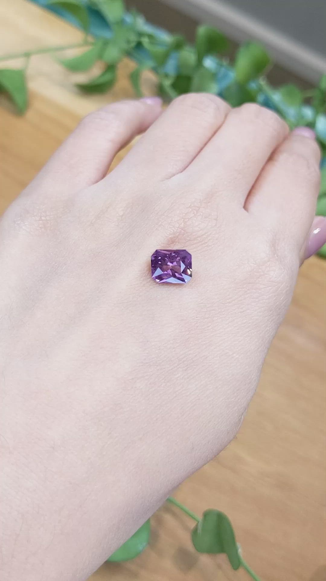 2.60 Ct. Spinel from Burma (Myanmar) Size Video