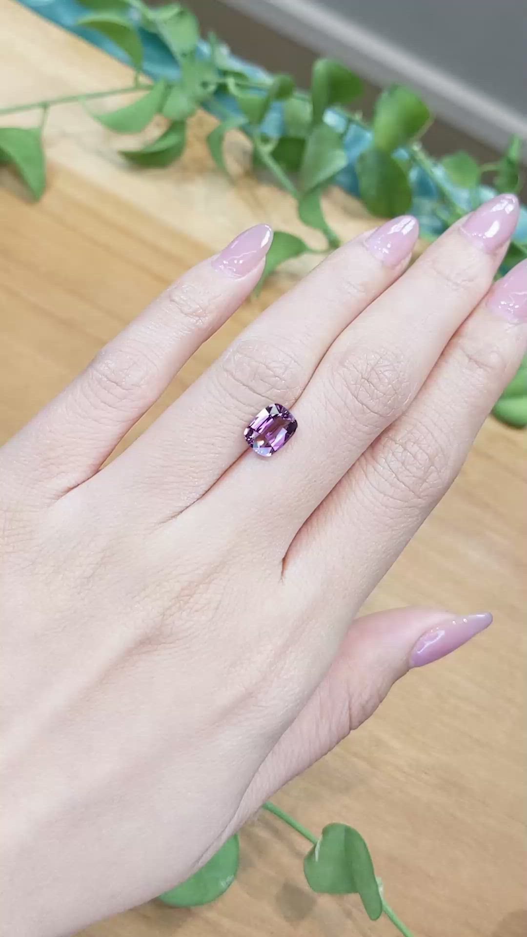 2.31 Ct. Spinel from Burma (Myanmar) Size Video