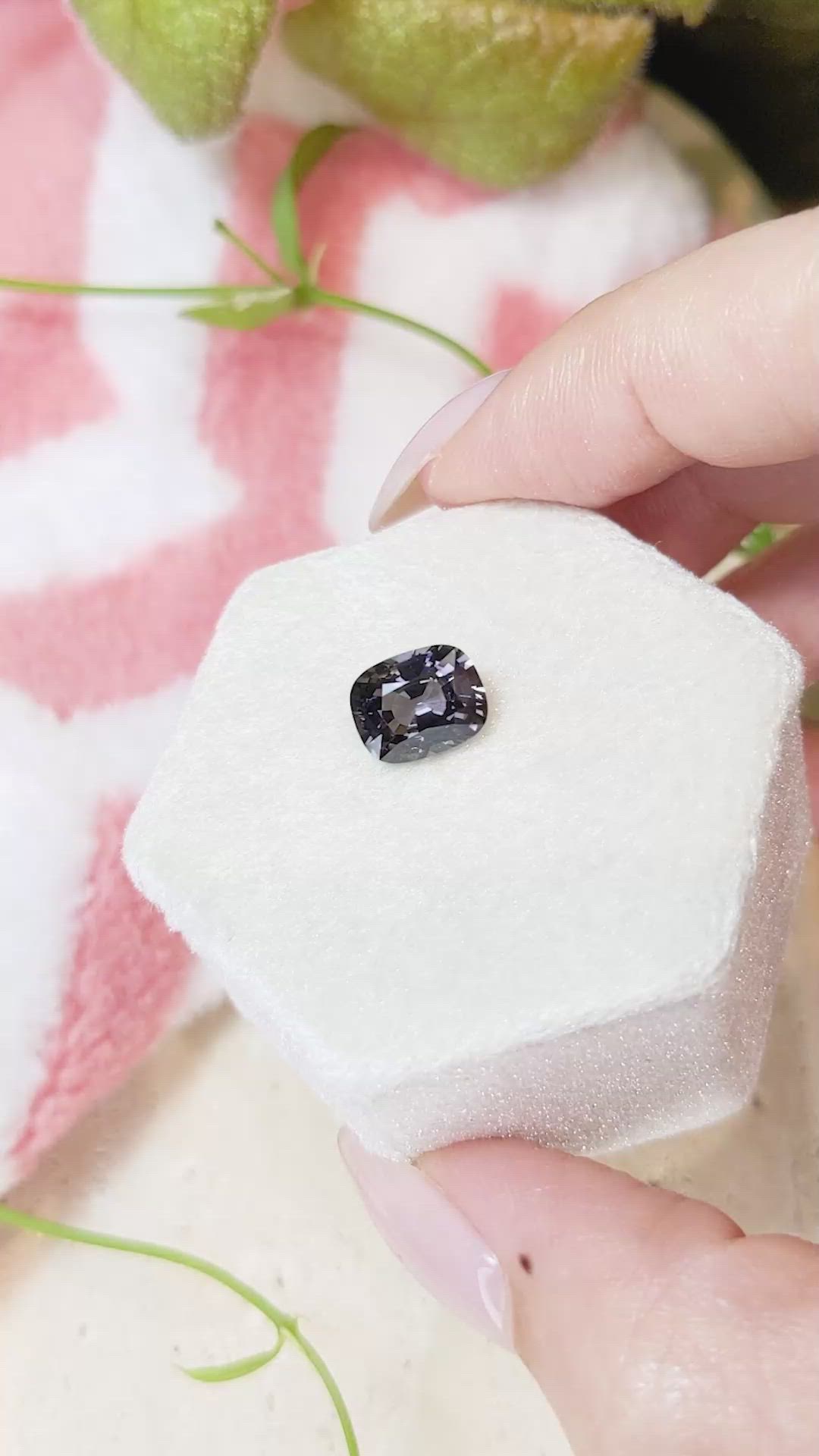 2.85 Ct. Spinel from Burma (Myanmar) Size Video