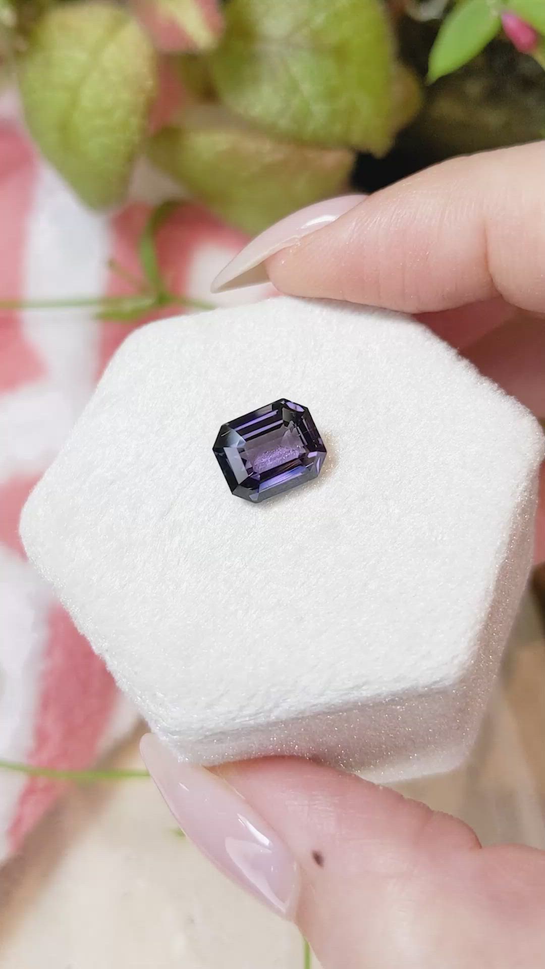 4.05 Ct. Spinel from Burma (Myanmar) Size Video