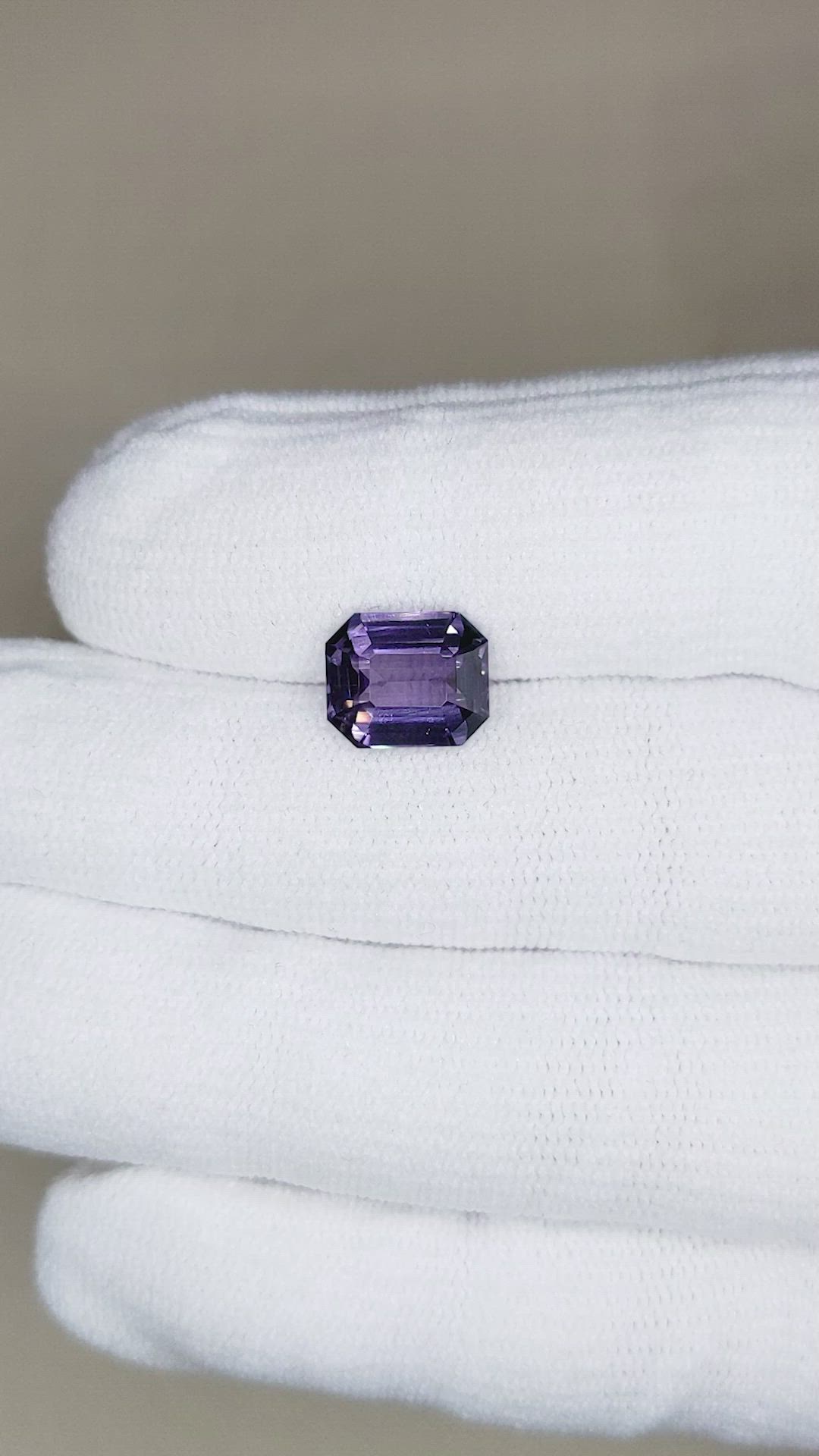 4.05 Ct. Spinel from Burma (Myanmar) Size Video