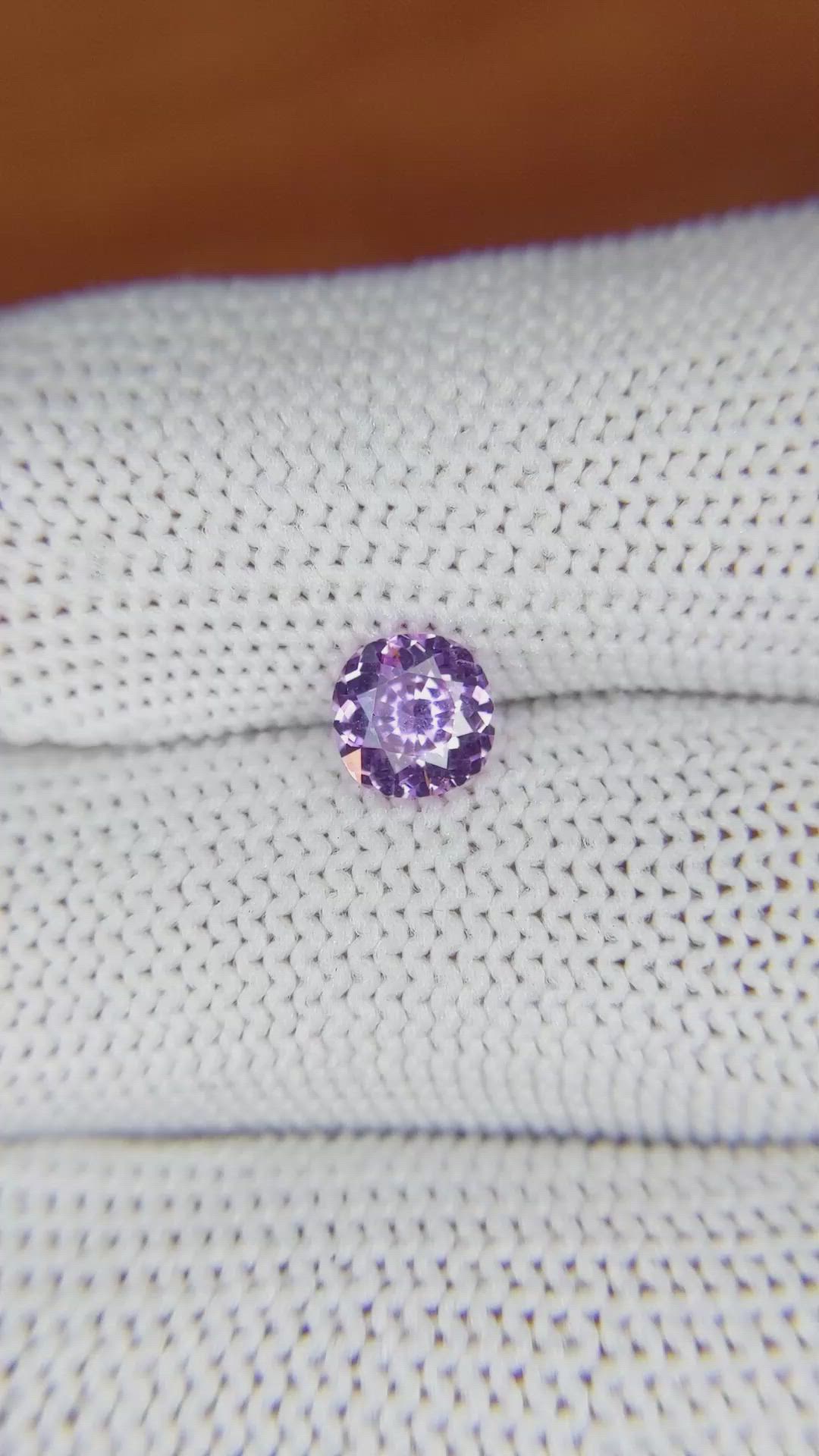 0.91 Ct. Spinel from Ceylon (Sri Lanka) Size Video